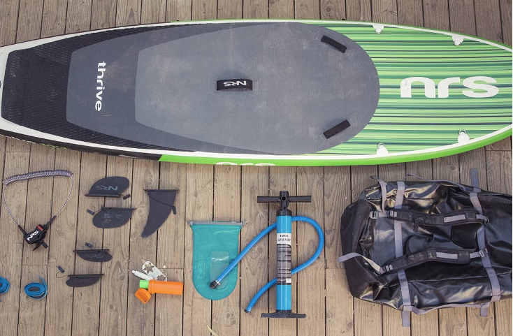 Les 7 accessoires à apporter lors de ton prochain voyage de paddleboard