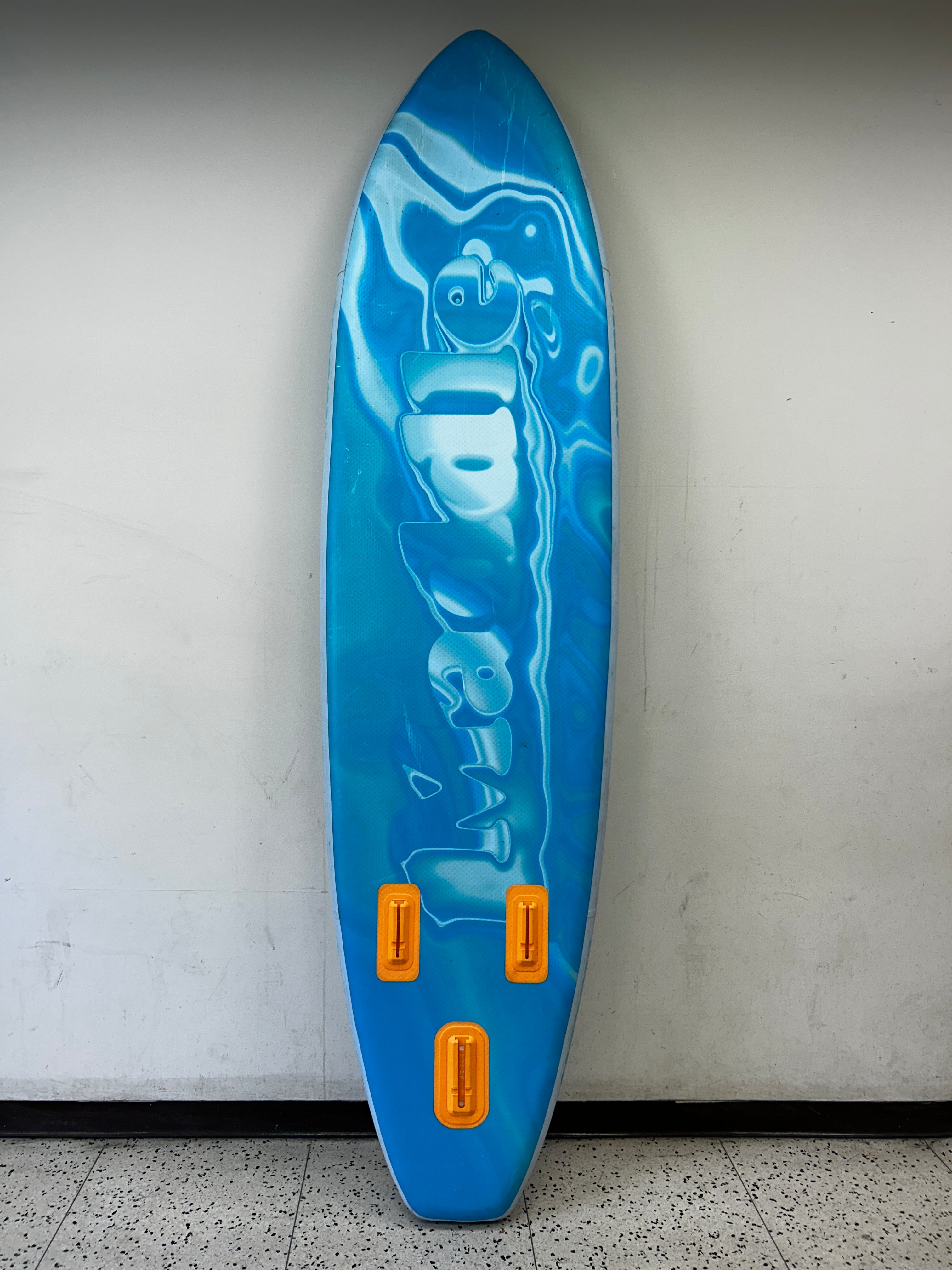 MADDLE 10'6 USED