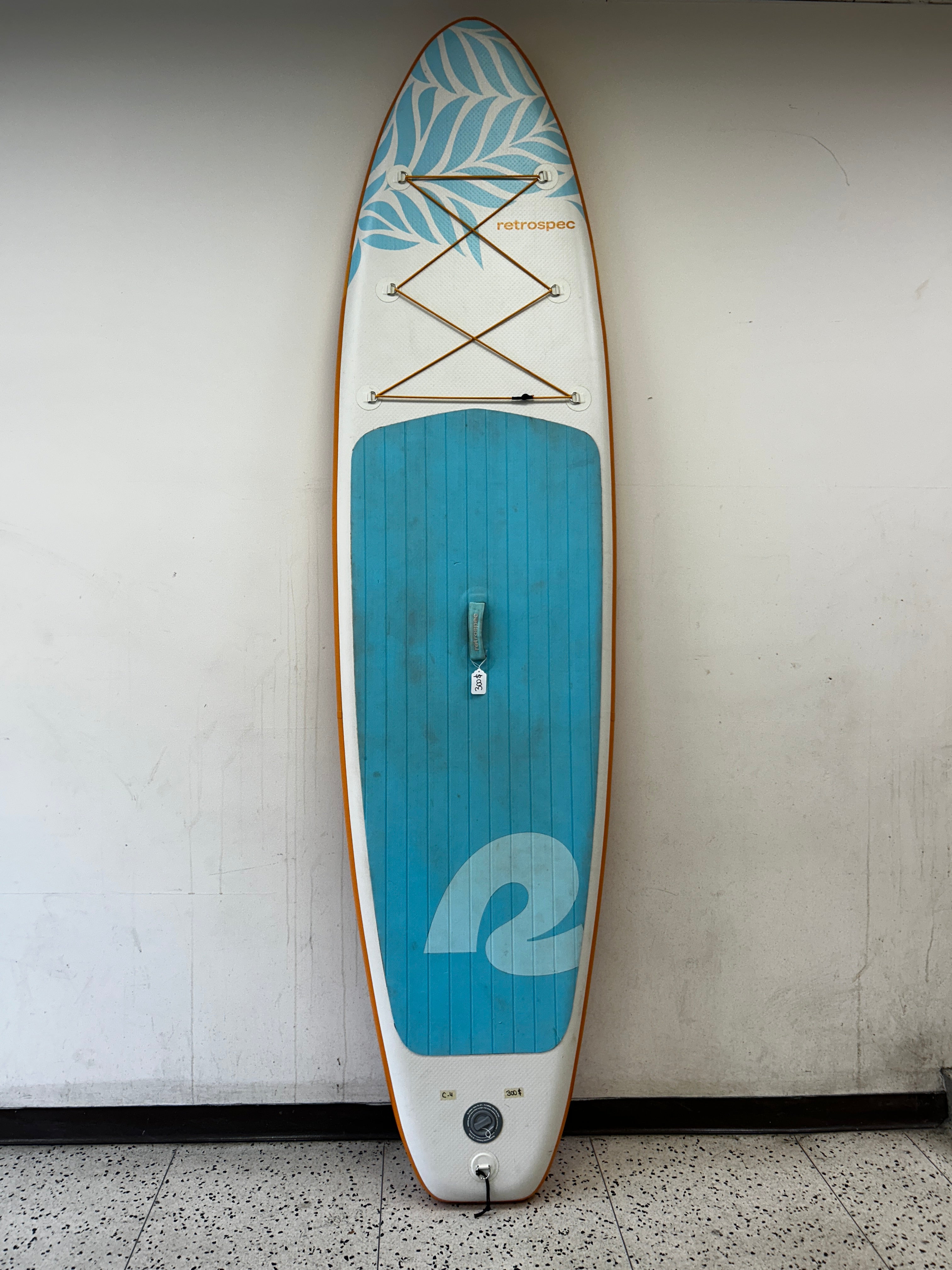 RETROSPEC - Weekender 2 10'6 USED